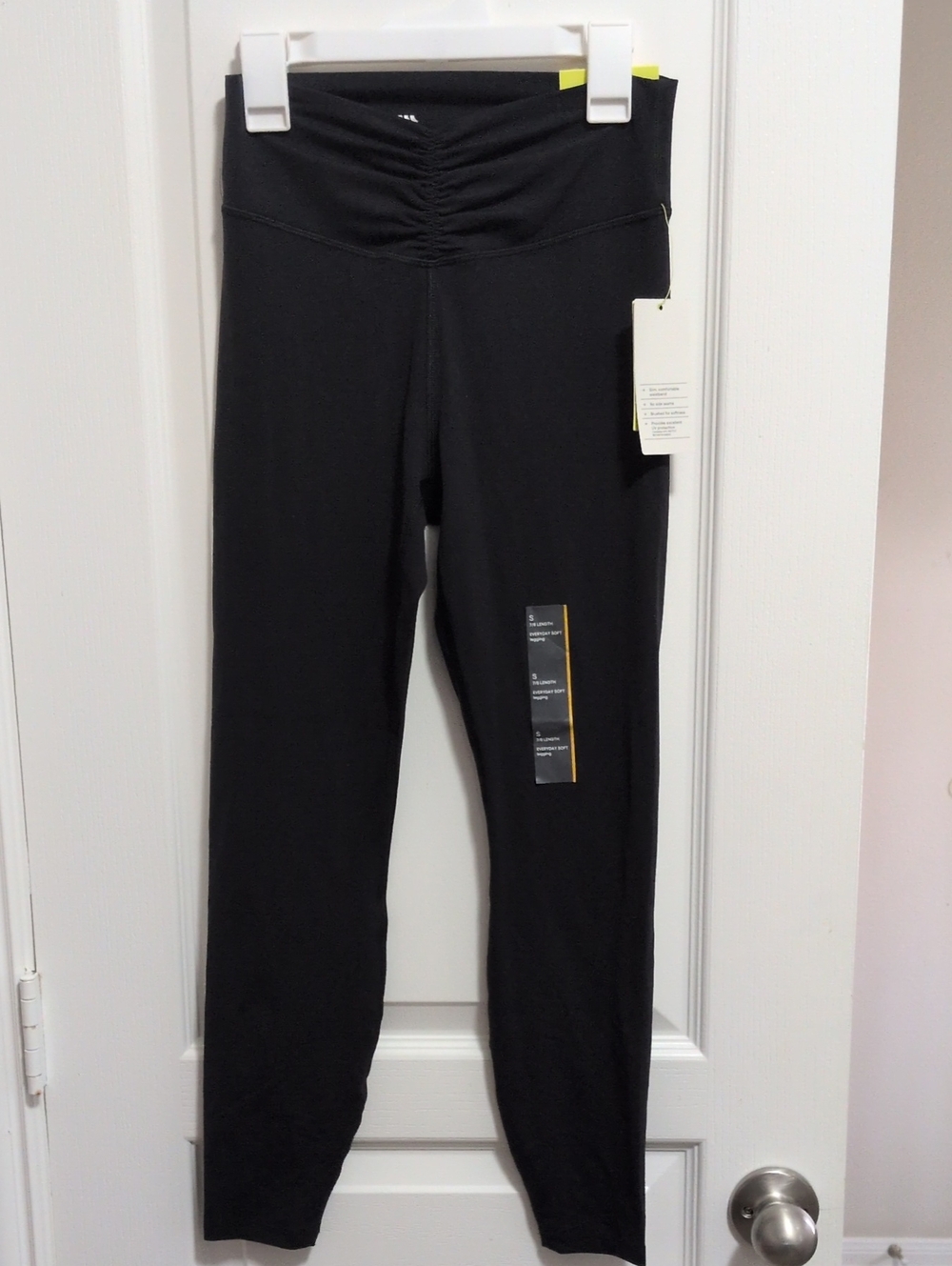 Black Everyday Soft Legging High Rise 7/8 Length